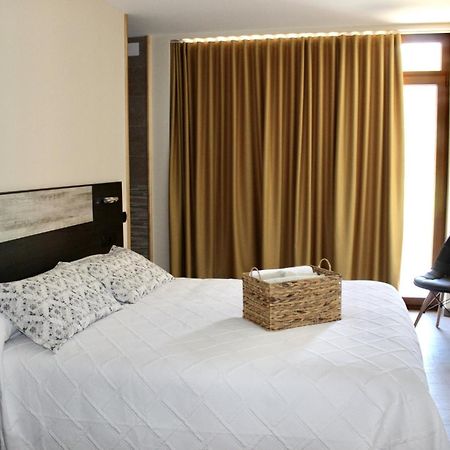 Ca L'Angels Hotel Prat de Comte Eksteriør billede