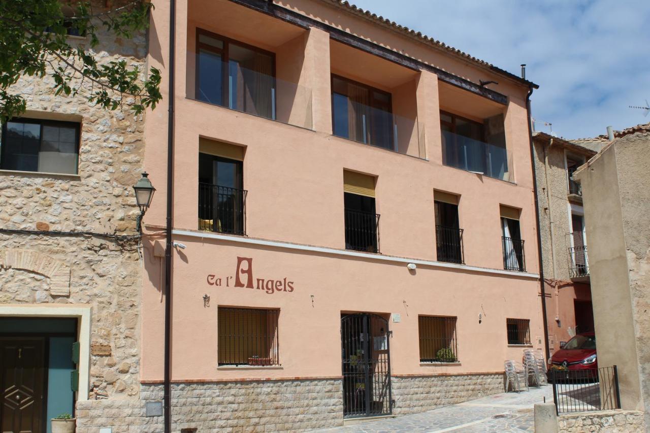 Ca L'Angels Hotel Prat de Comte Eksteriør billede
